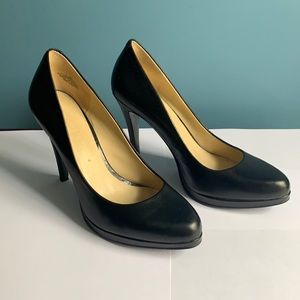 Black heels